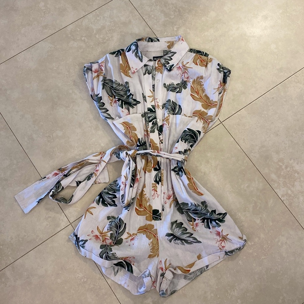 Fun Blank NYc floral print romper